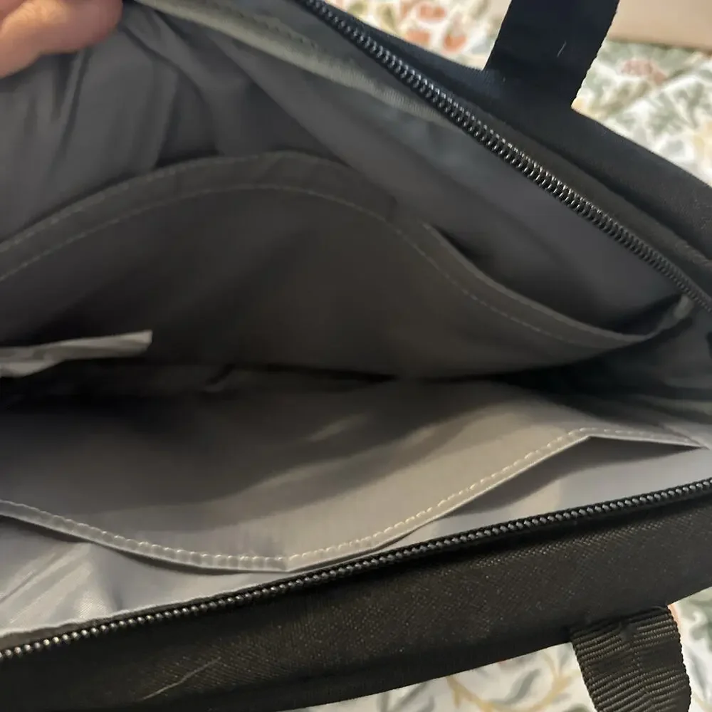 Amazon Basics 11.6 Inch Laptop Case Tablet Carrying Shoulder Bag Briefcase Black